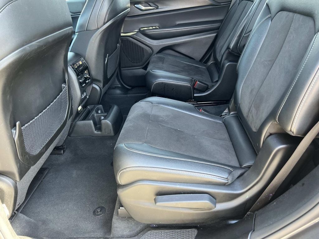 2024 Jeep Grand Cherokee L Altitude X 4x4