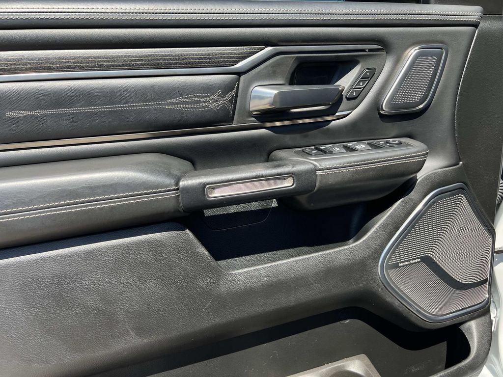 2019 RAM 1500 Limited Crew Cab 4x4 5'7" Box