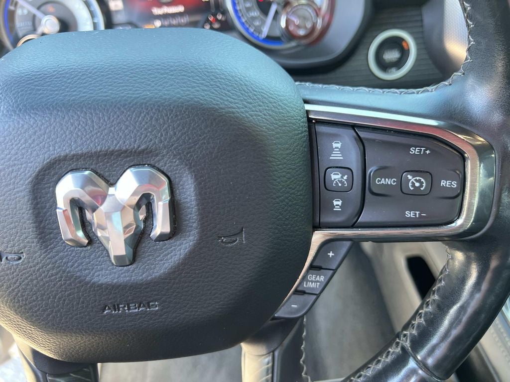 2019 RAM 1500 Limited Crew Cab 4x4 5'7" Box