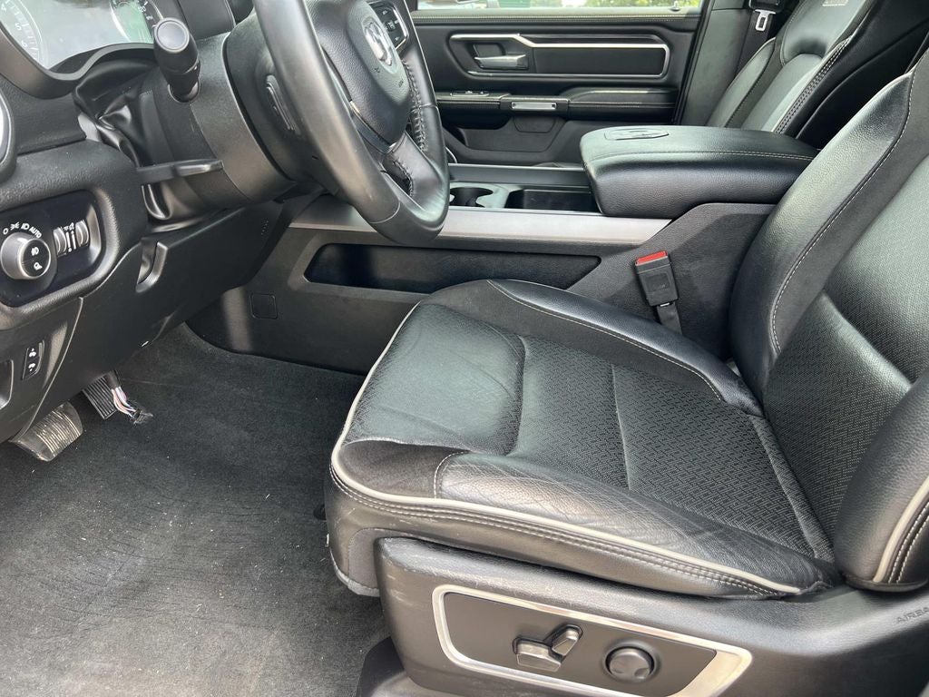 2024 RAM 1500 Laramie Crew Cab 4x4 5'7" Box