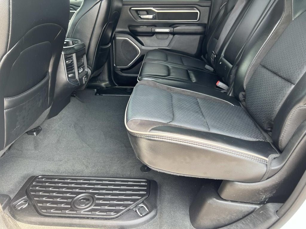 2024 RAM 1500 Laramie Crew Cab 4x4 5'7" Box