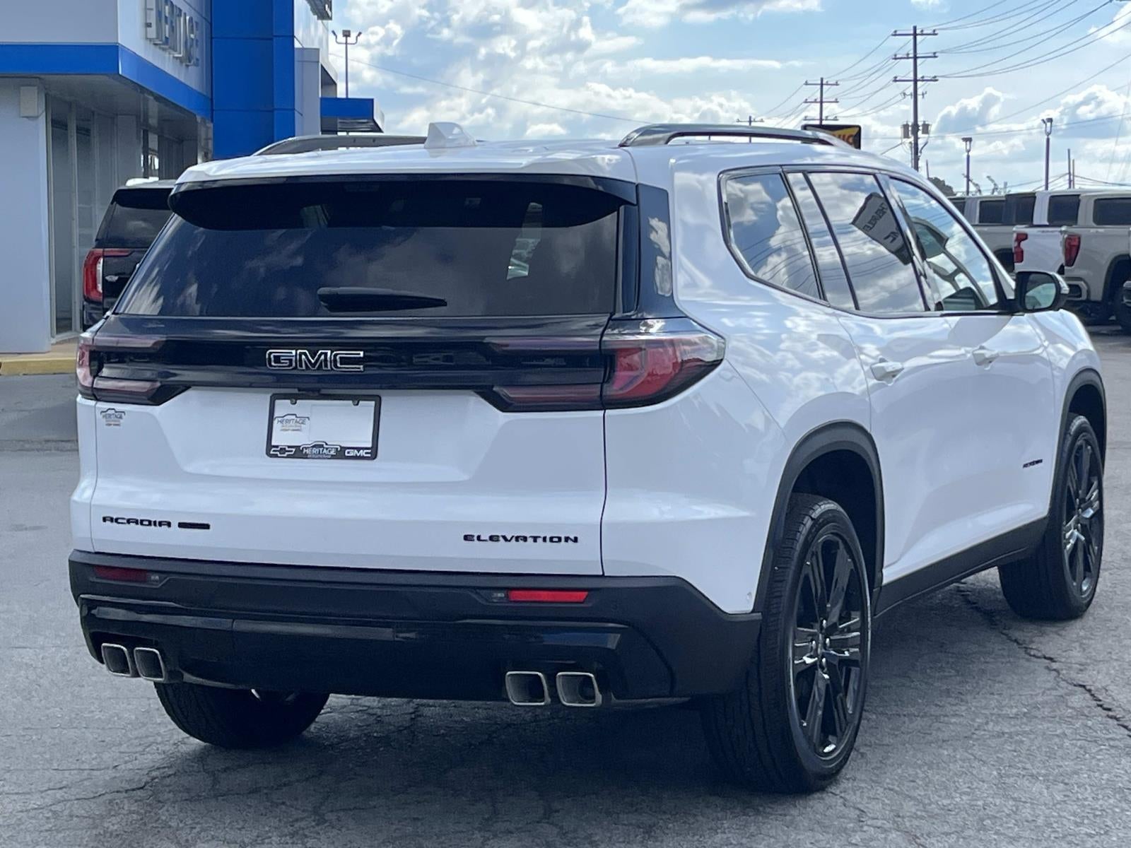 2026 GMC Acadia Elevation - Photo 7