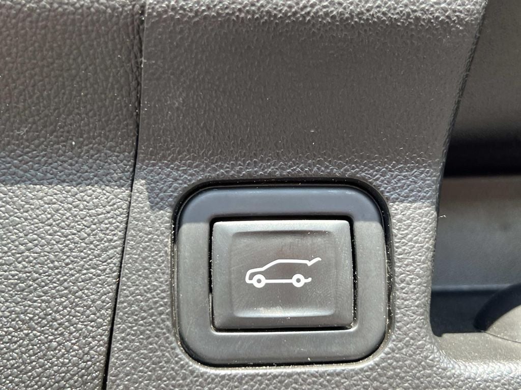 2021 GMC Acadia AT4
