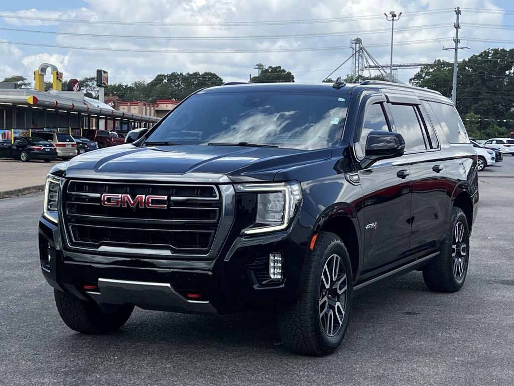 2023 GMC Yukon XL AT4