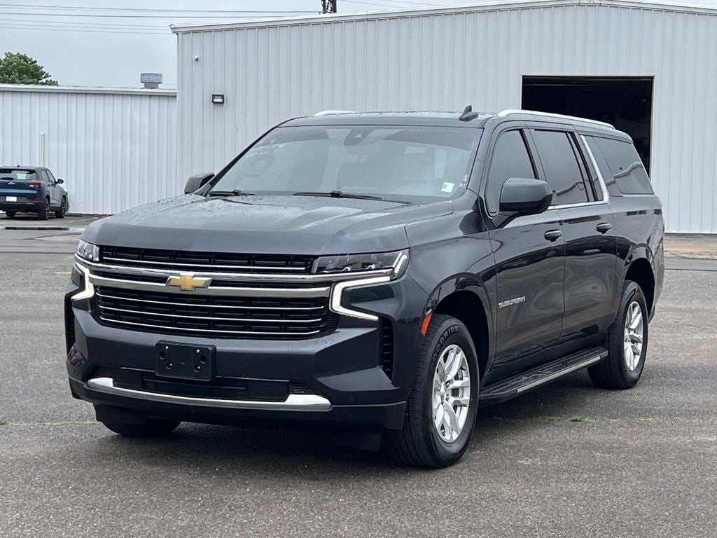 2022 Chevrolet Suburban LT