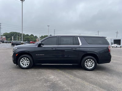 2022 Chevrolet Suburban LT