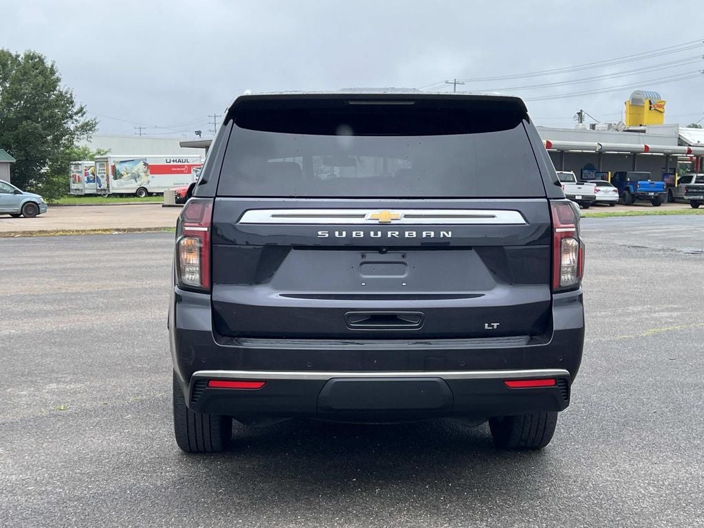 2022 Chevrolet Suburban LT