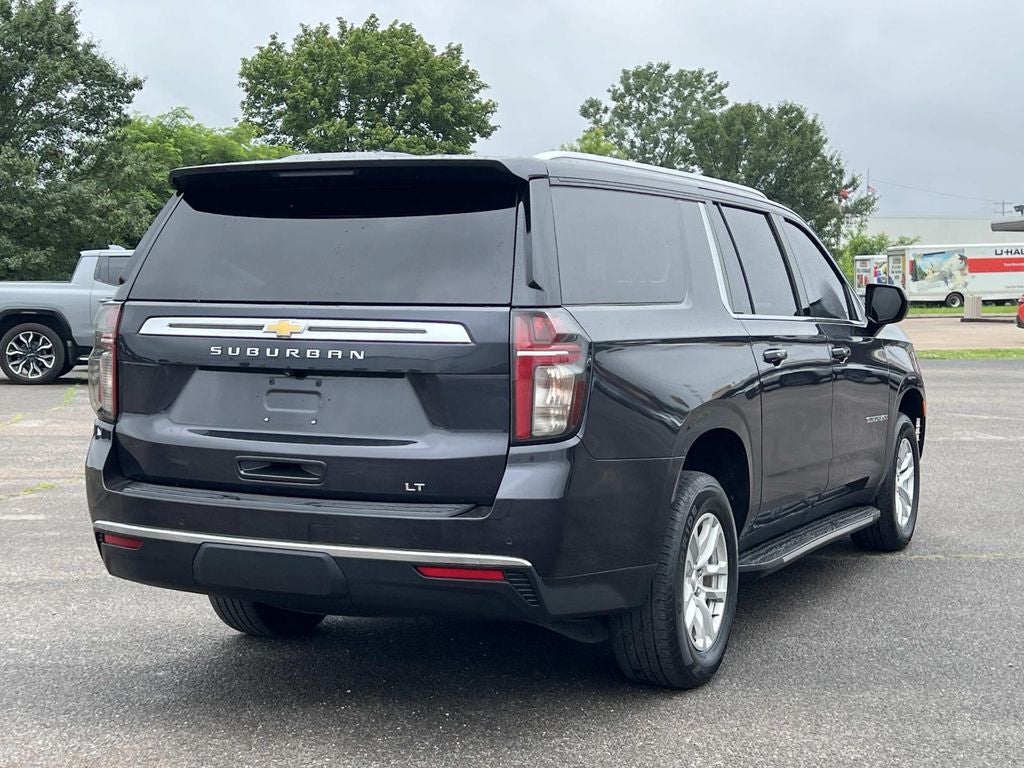 2022 Chevrolet Suburban LT