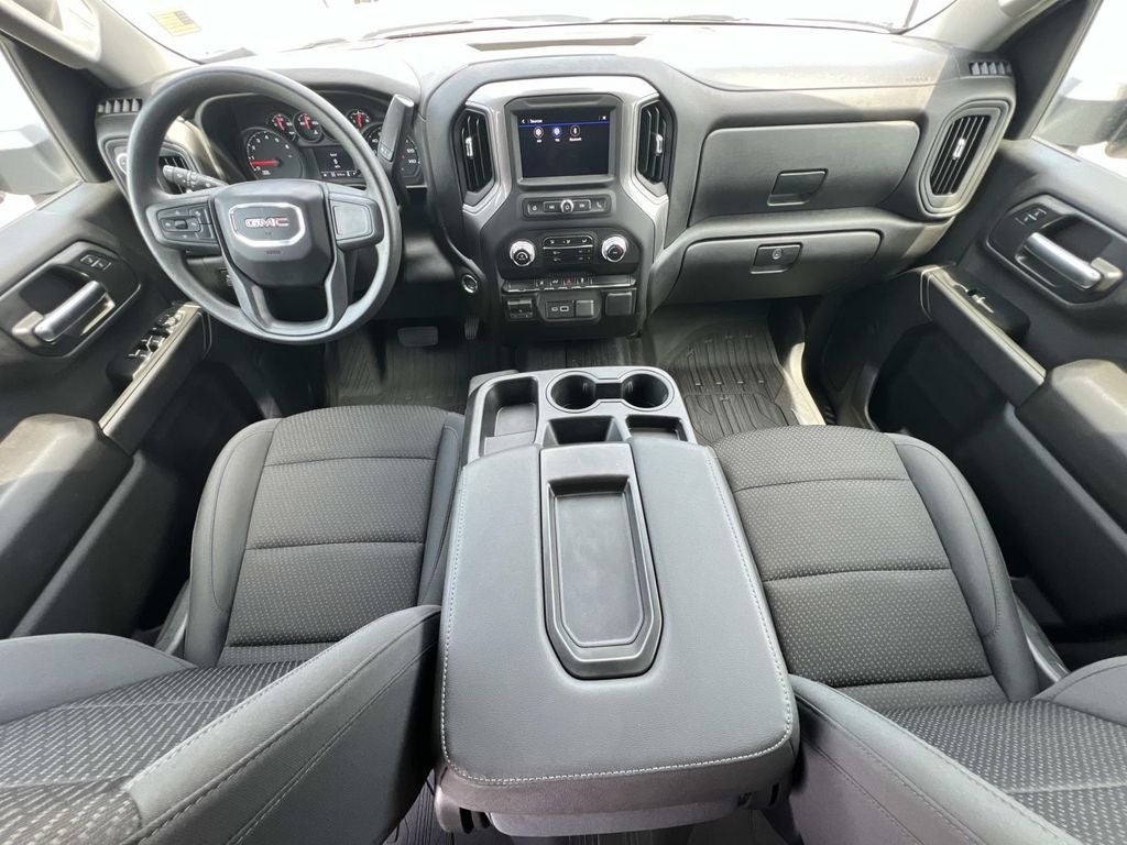 2026 GMC Sierra 3500 HD Pro DRW