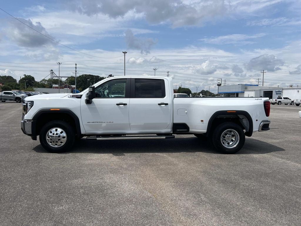 2026 GMC Sierra 3500 HD Pro DRW