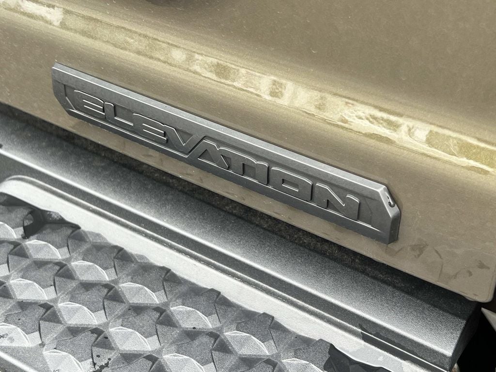 2023 GMC Canyon Elevation
