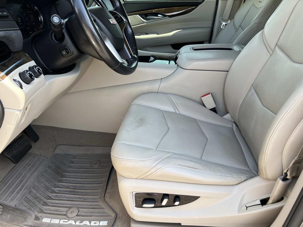 2018 Cadillac Escalade Premium Luxury