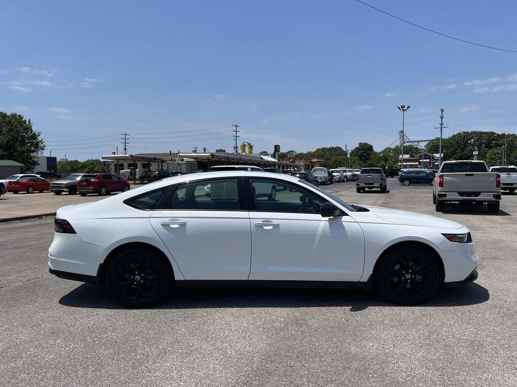 2025 Honda Accord Sedan SE