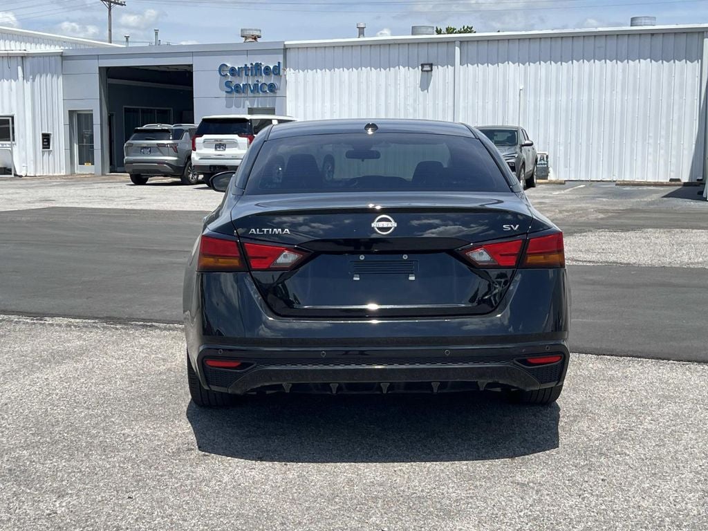 2024 Nissan Altima SV FWD
