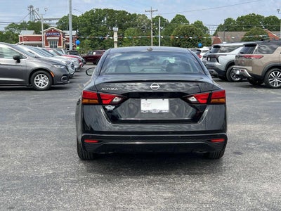 2025 Nissan Altima SV FWD