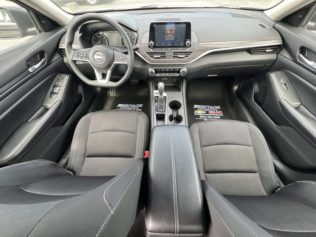 2025 Nissan Altima SV FWD
