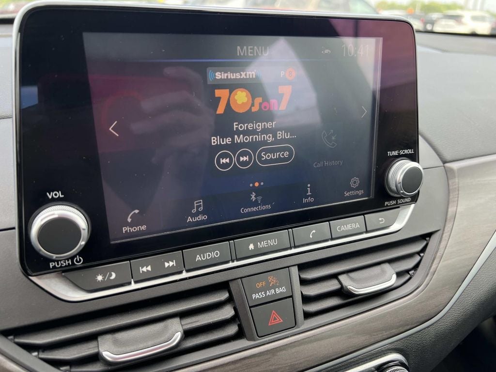 2025 Nissan Altima SV FWD