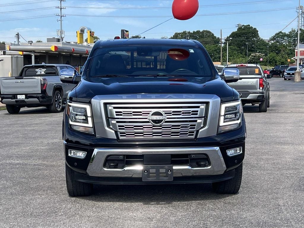 2023 Nissan TITAN Crew Cab Platinum Reserve 4x4
