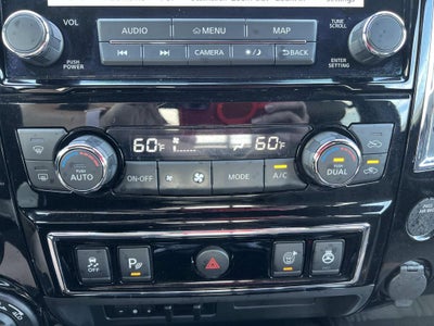 2023 Nissan TITAN Crew Cab Platinum Reserve 4x4