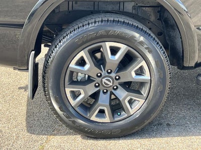 2023 Nissan TITAN Crew Cab Platinum Reserve 4x4