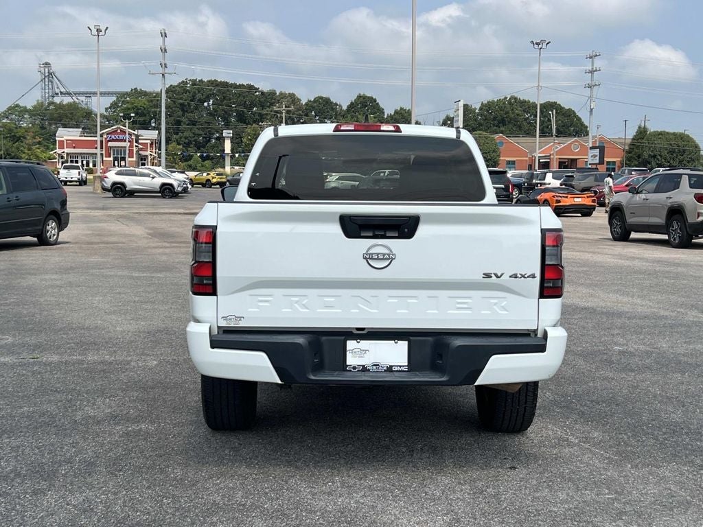 2024 Nissan Frontier SV