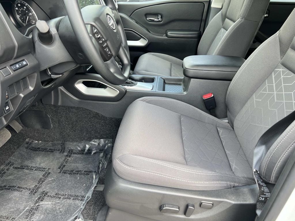 2025 Nissan Frontier Crew Cab SV 4x4