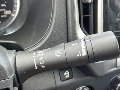 2025 Nissan Frontier Crew Cab SV 4x4