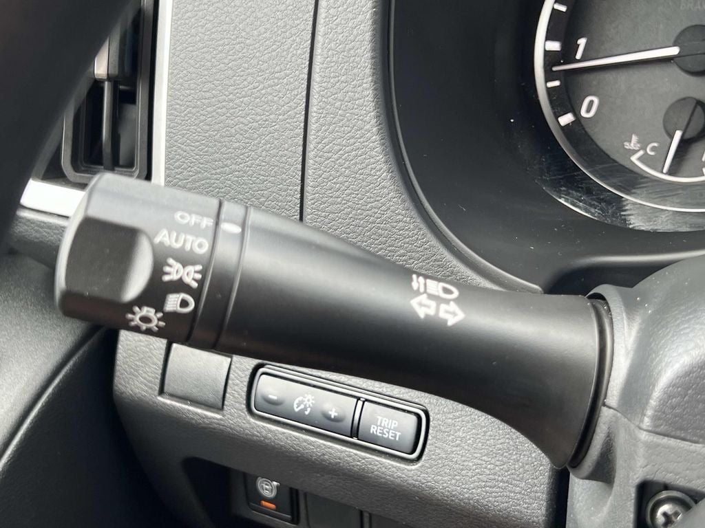 2025 Nissan Frontier Crew Cab SV 4x4