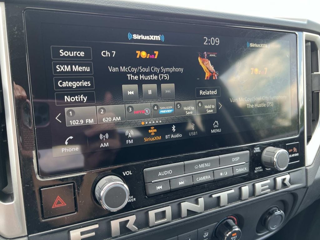 2025 Nissan Frontier Crew Cab SV 4x4
