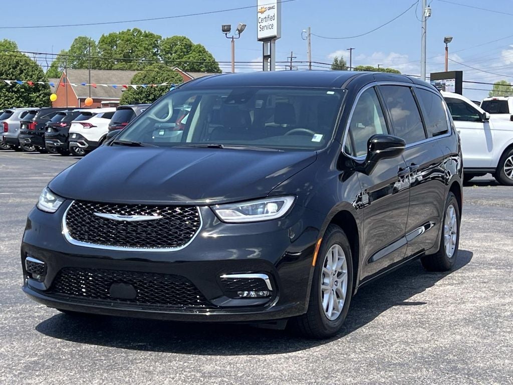 2024 Chrysler Pacifica Touring L