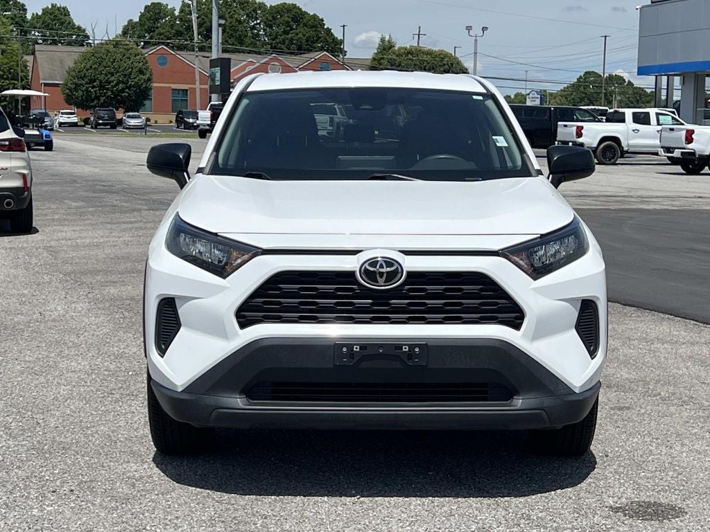 2022 Toyota RAV4 LE