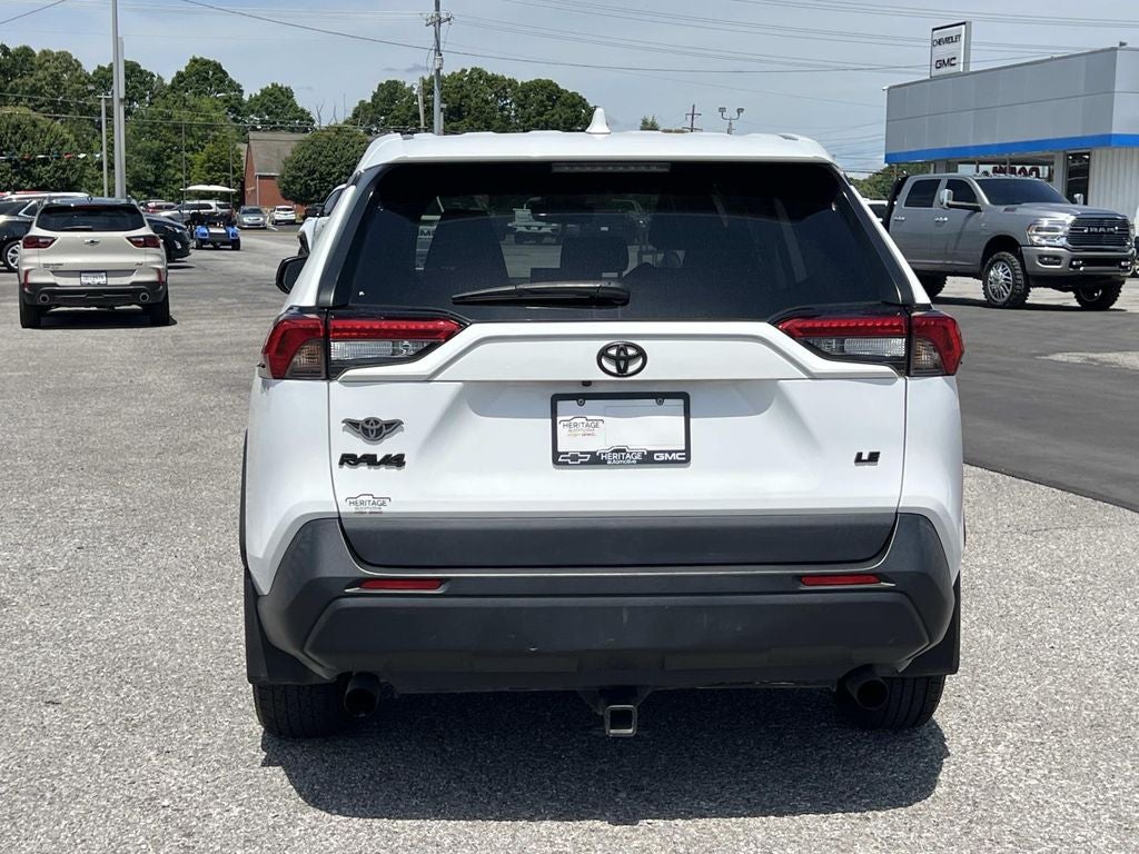 2022 Toyota RAV4 LE