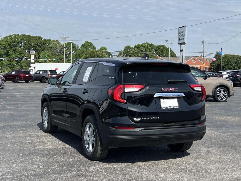 2024 GMC Terrain SLE
