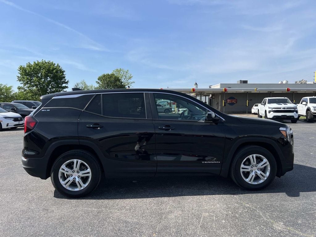 2024 GMC Terrain SLE