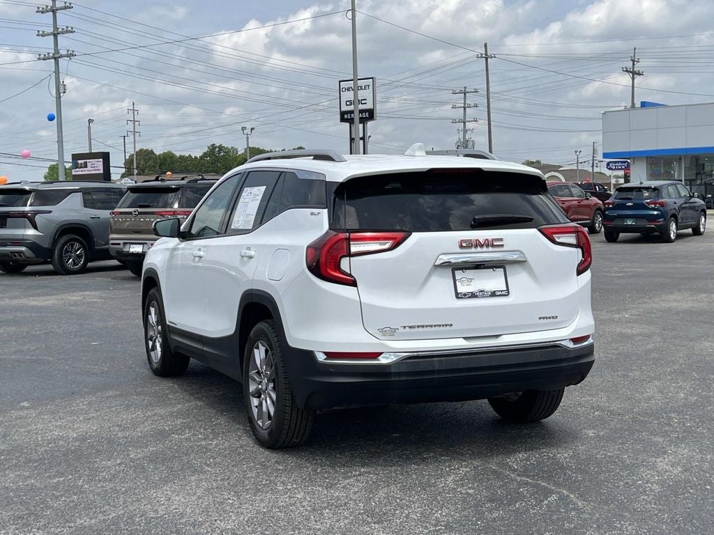 2023 GMC Terrain SLT
