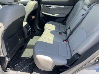 2023 INFINITI QX50 LUXE