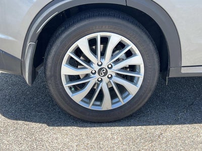 2023 INFINITI QX50 LUXE