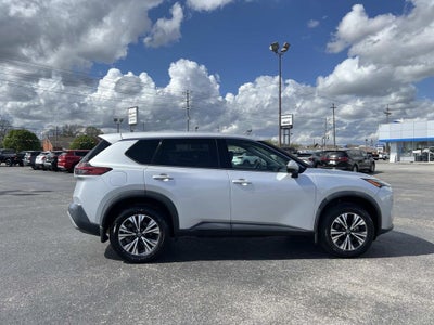 2021 Nissan Rogue SV FWD