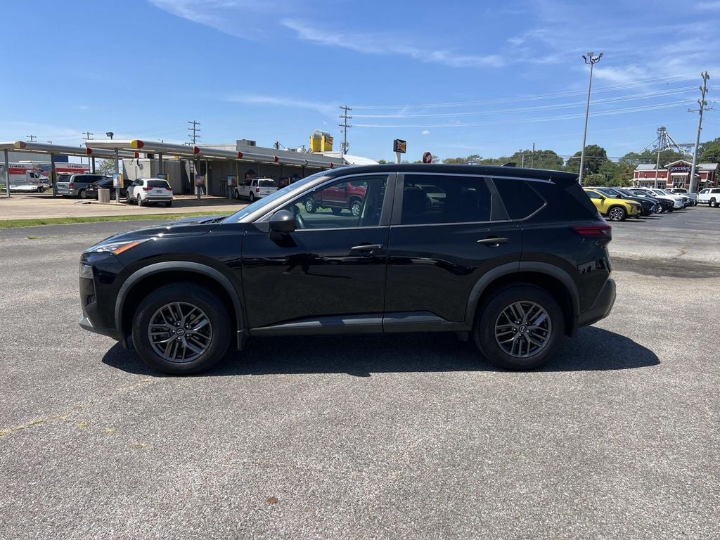 2023 Nissan Rogue S FWD
