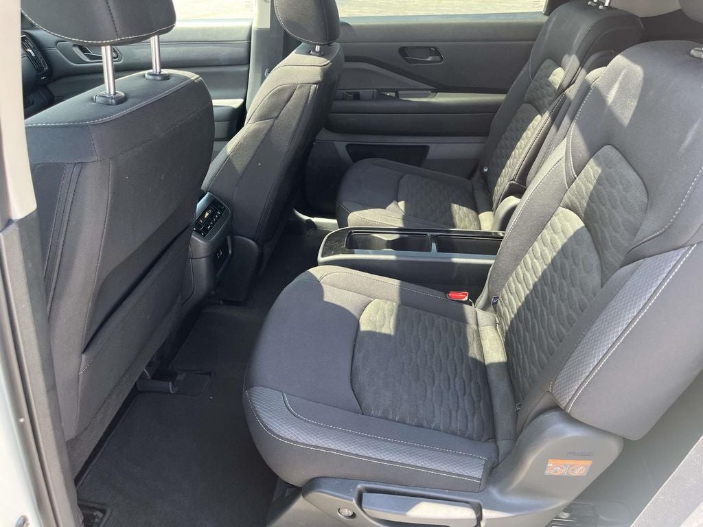 2023 Nissan Pathfinder SV 4WD
