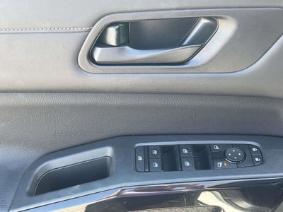 2023 Nissan Pathfinder SV 4WD