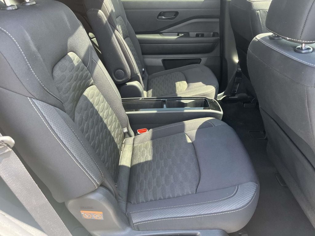 2023 Nissan Pathfinder SV 4WD