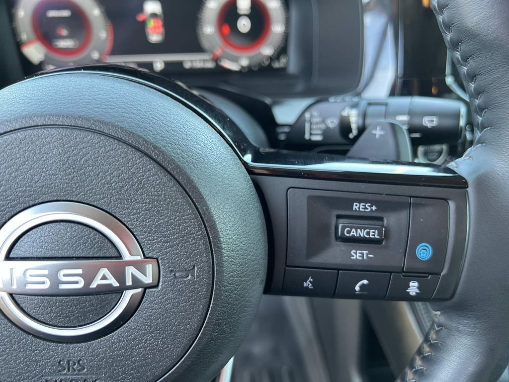 2023 Nissan Pathfinder Platinum 4WD
