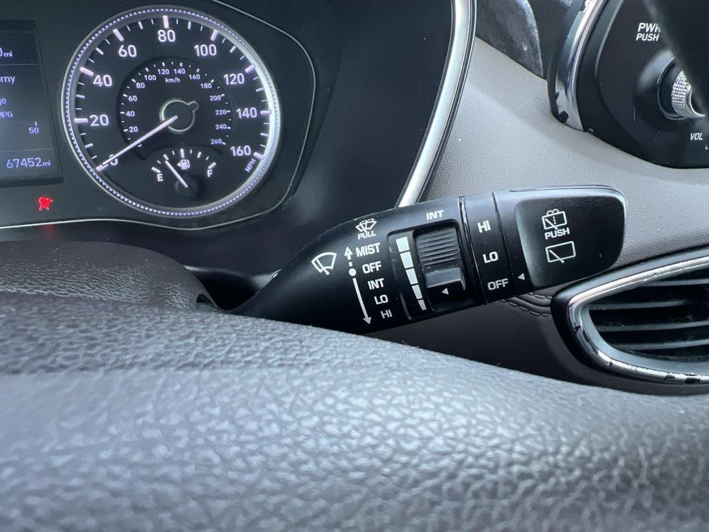 2019 Hyundai Santa Fe SE
