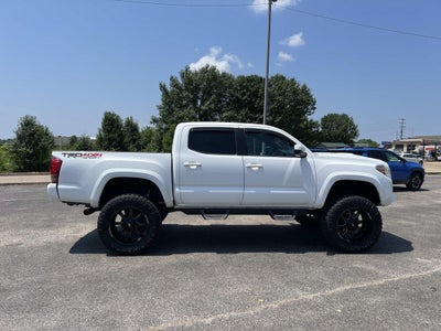 2016 Toyota Tacoma TRD Sport