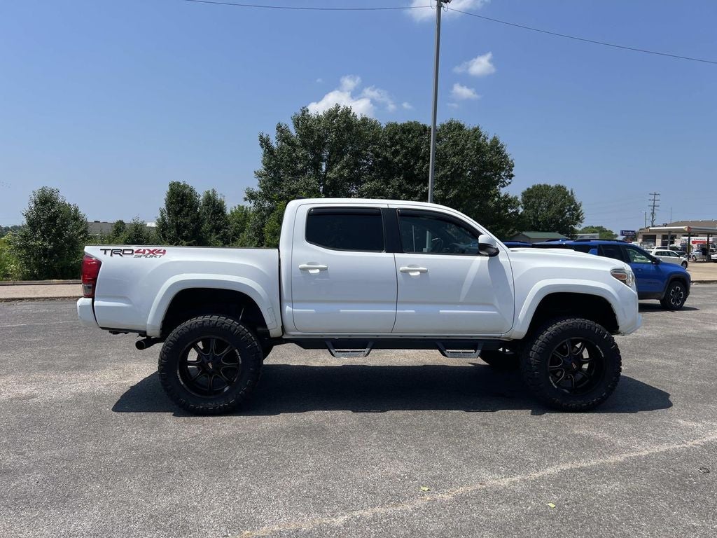 2016 Toyota Tacoma TRD Sport