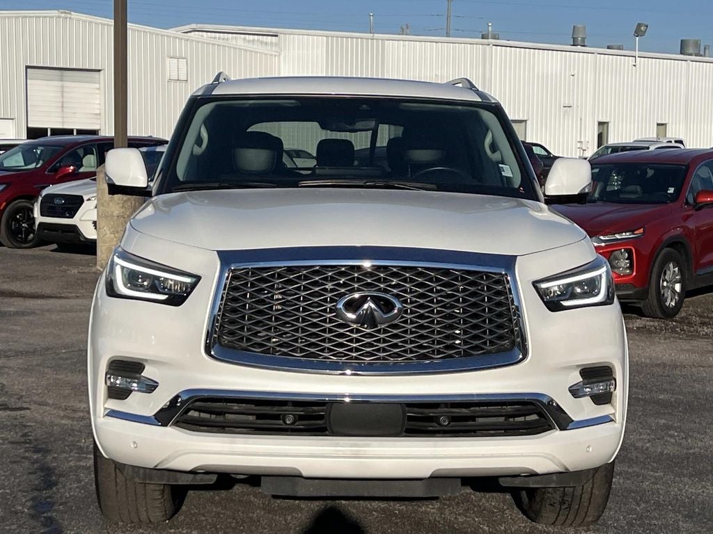 2024 INFINITI QX80 LUXE