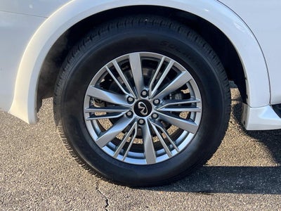 2024 INFINITI QX80 LUXE