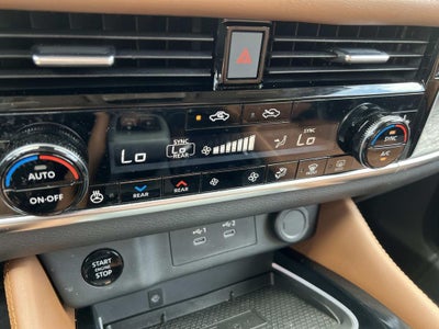 2025 Nissan Rogue Platinum